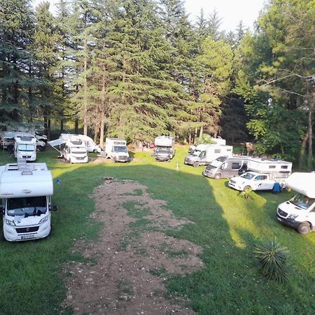 Imeri Park Hotel Kutaisi Bagian luar foto