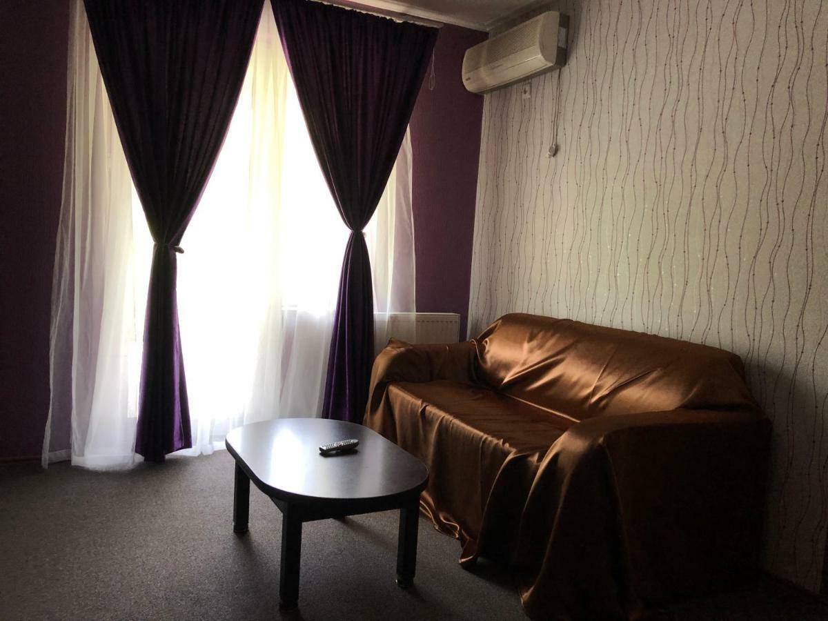 Imeri Park Hotel Kutaisi Bagian luar foto